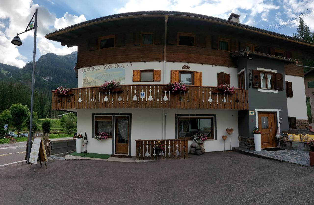 Garni Monika Bed & Breakfast Canazei Eksteriør bilde